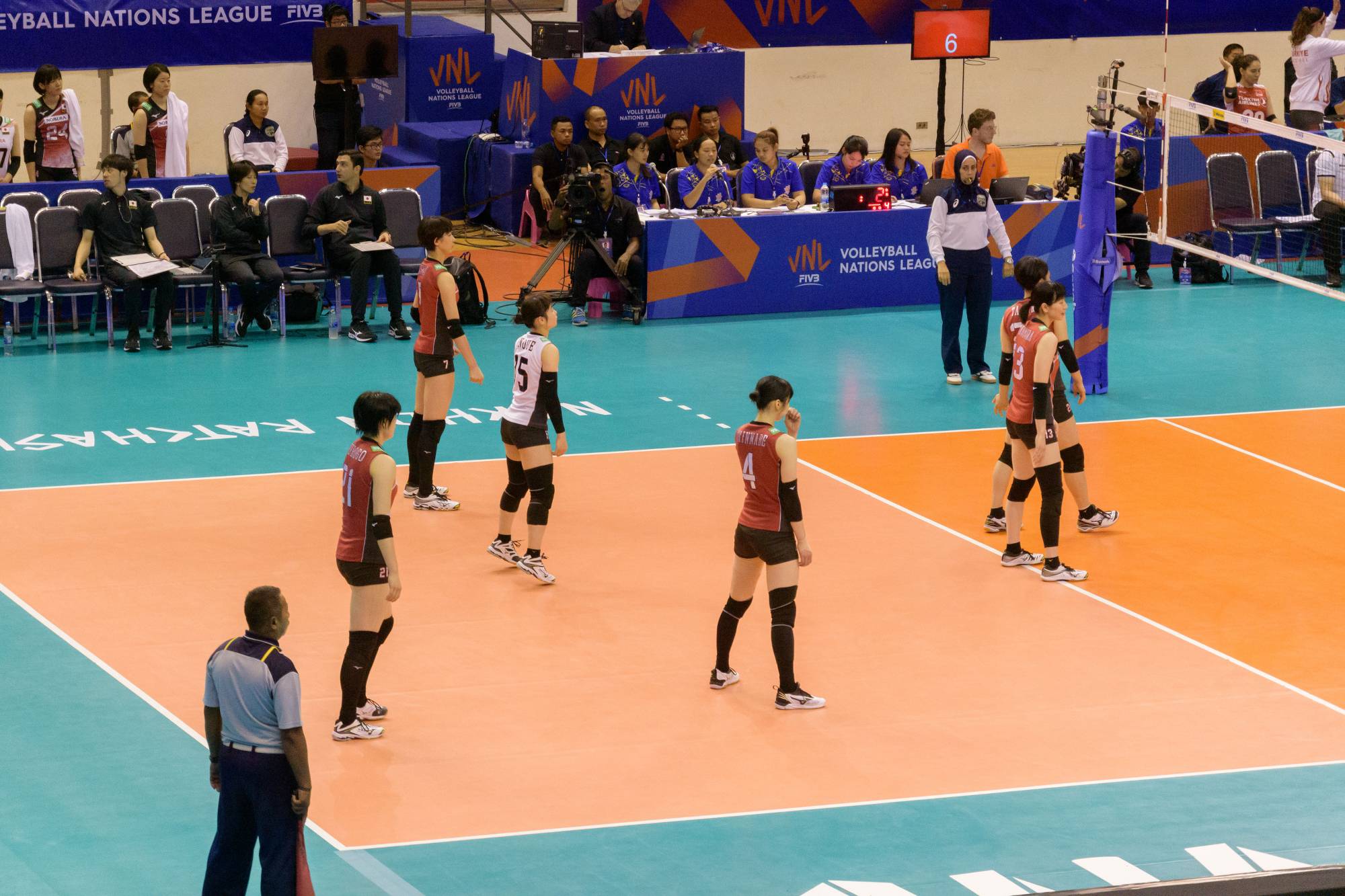 2018-06-05-korat-nakhonratchasima-vnl-volleyball-japan-turkey-korea-thailand-day1